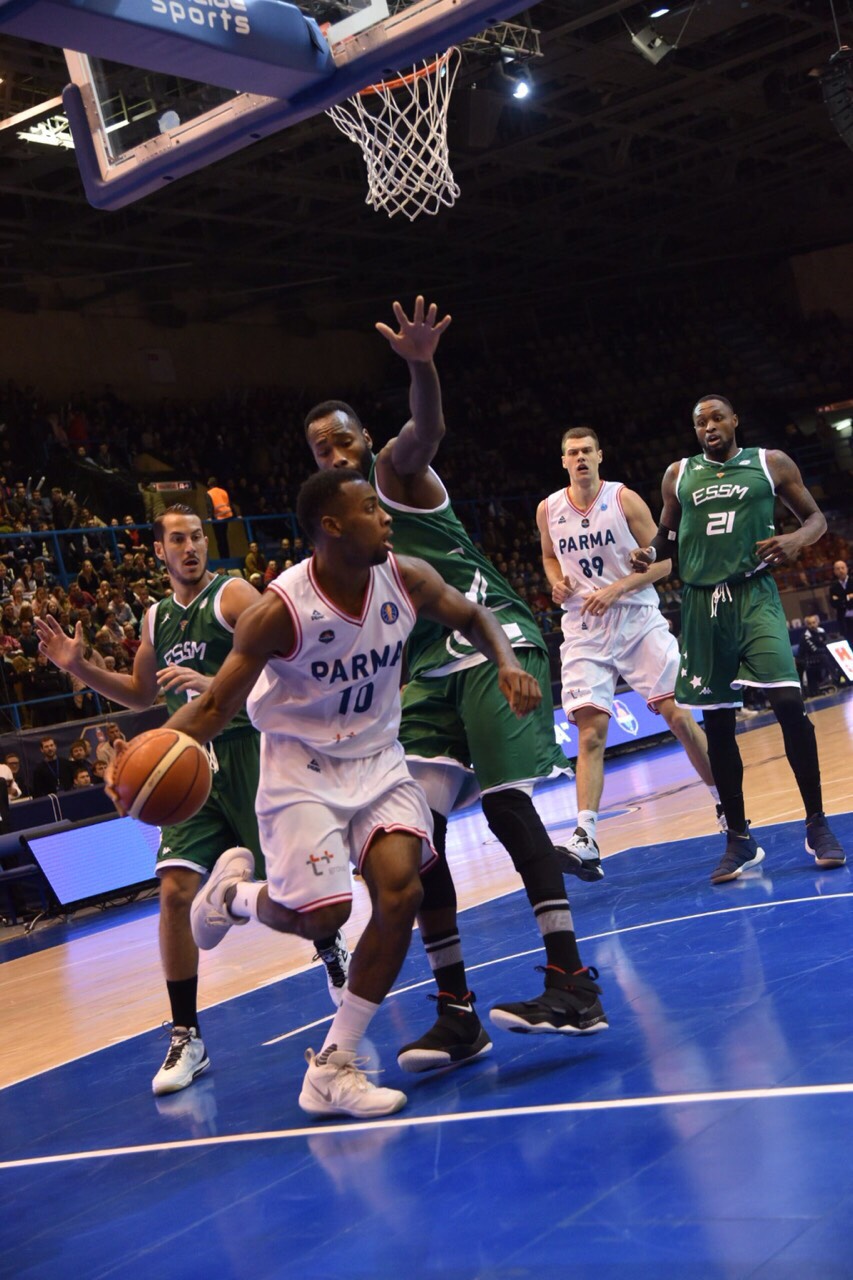 "�����" - "ESSM Le Portel" 74:74